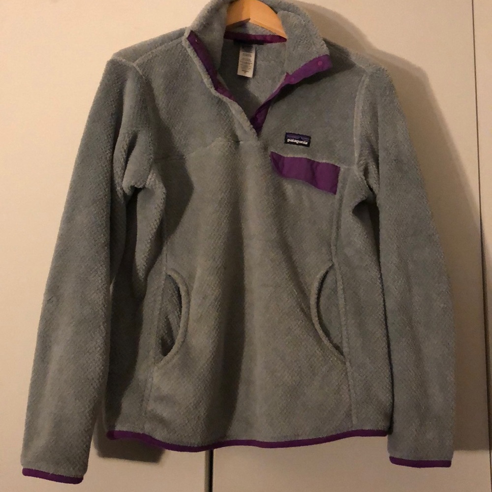 Patagonia Grey & Purple Fleece